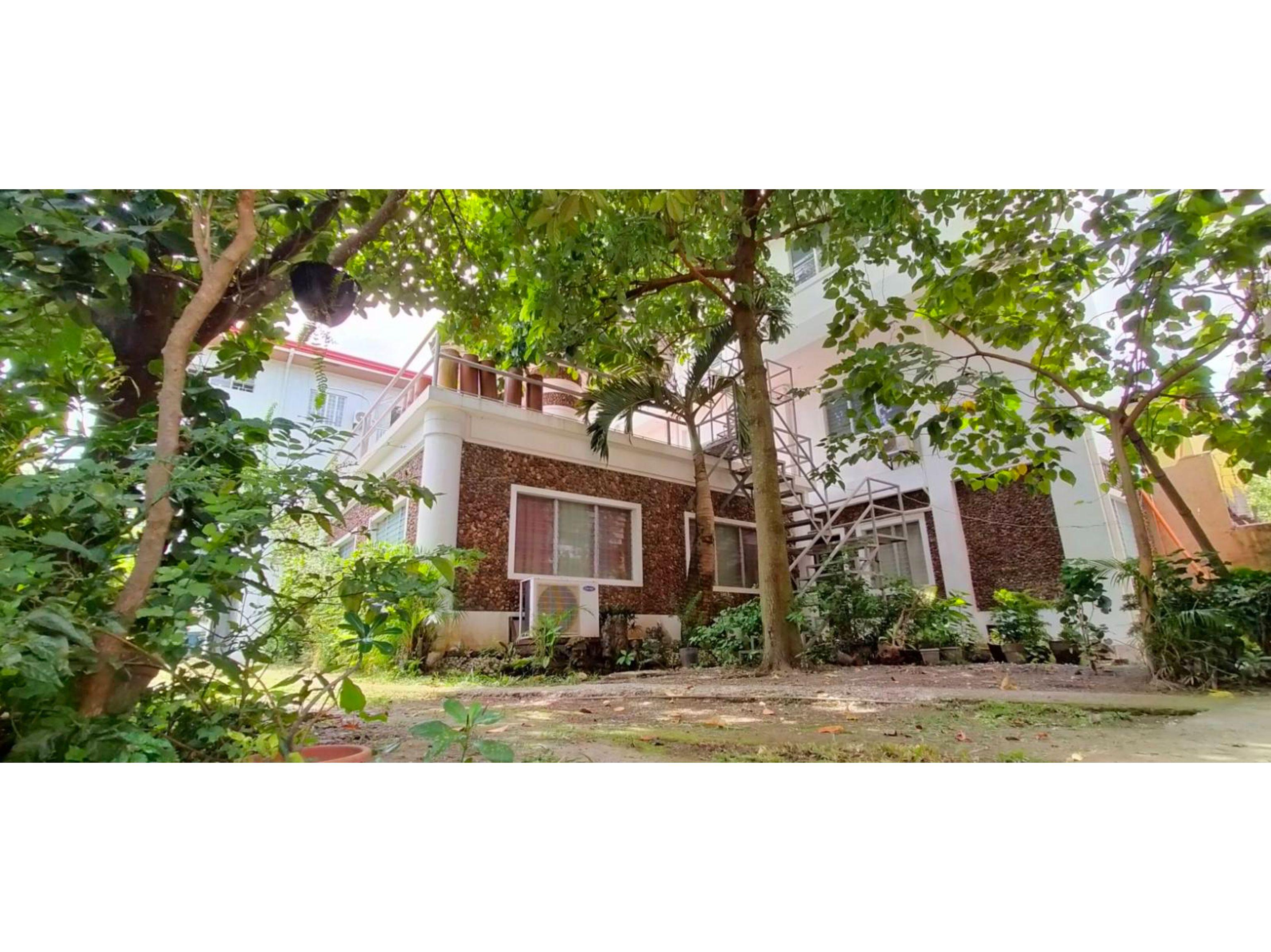 Oyo 799 Ddd Habitat Iloilo Hotel Eksteriør billede